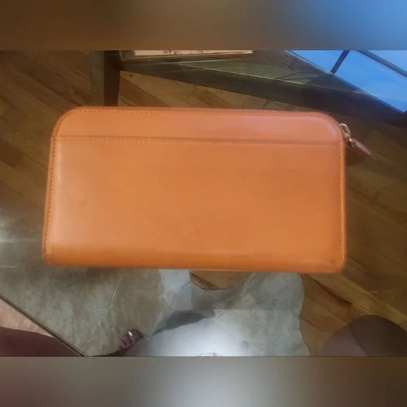 Bottega Venetta zippy wallet - Picture 12 of 16